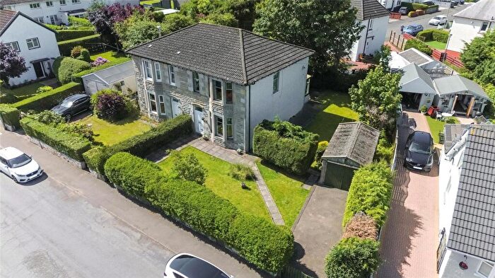 3 Bedroom Semi-Detached House For Sale In Brouster Hill, East Kilbride, Glasgow, South Lanarkshire, G74