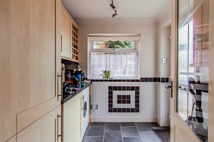2 Bedroom End Of Terrace House For Sale In Montgomery Avenue, Lowestoft, NR32