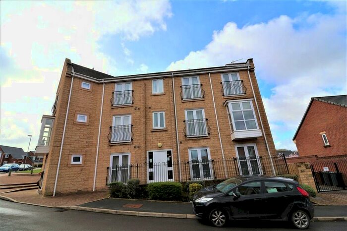 2 Bedroom Flat To Rent In Ashby Gardens, Hattersley, SK14