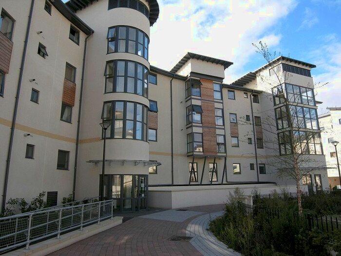 2 Bedroom Flat To Rent In Seacole Crescent, Swindon, SN1