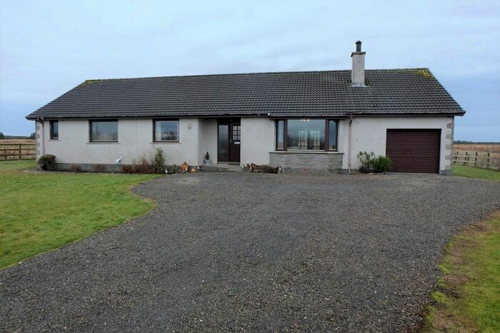 4 Bedroom Detached Bungalow For Sale In Howe Cottages, Lyth, Wick KW1