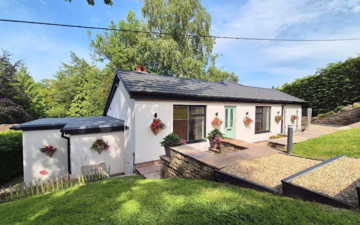 3 Bedroom Detached House For Sale In The Dene, Hurst Green, BB7