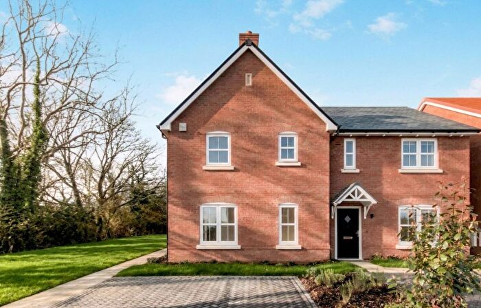 3 Bedroom Semi-Detached House To Rent In Russell Place, Stone Cross, BN24