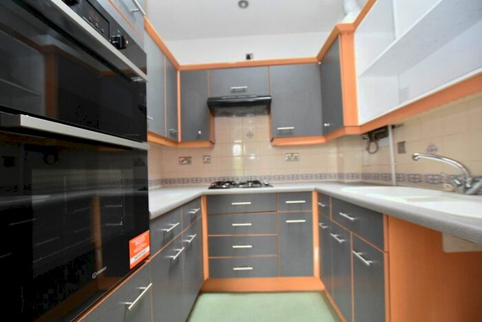 1 Bedroom Flat To Rent In Waterside Close, Madeley, CW3