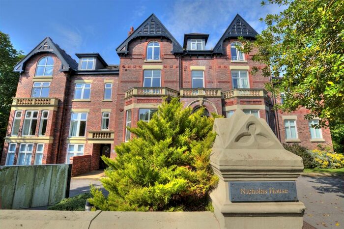 2 Bedroom Flat To Rent In Merrilocks Road, Blundellsands, Liverpool, L23