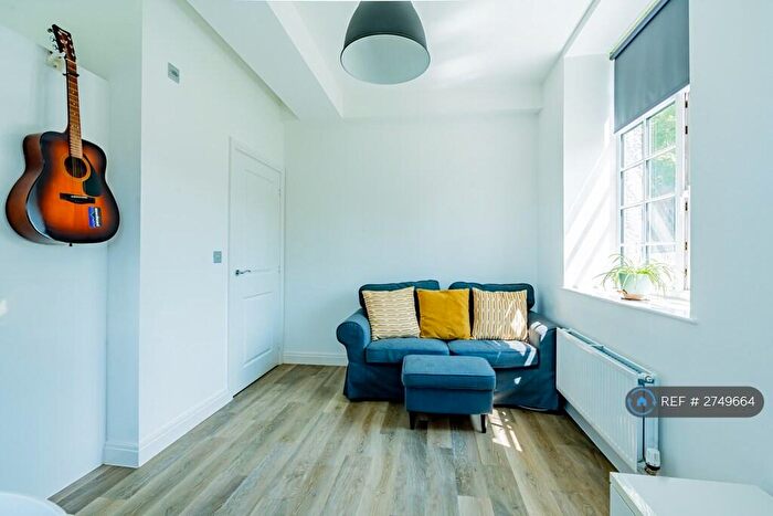 1 Bedroom Flat To Rent In Phoenix House, Bristol, BS10