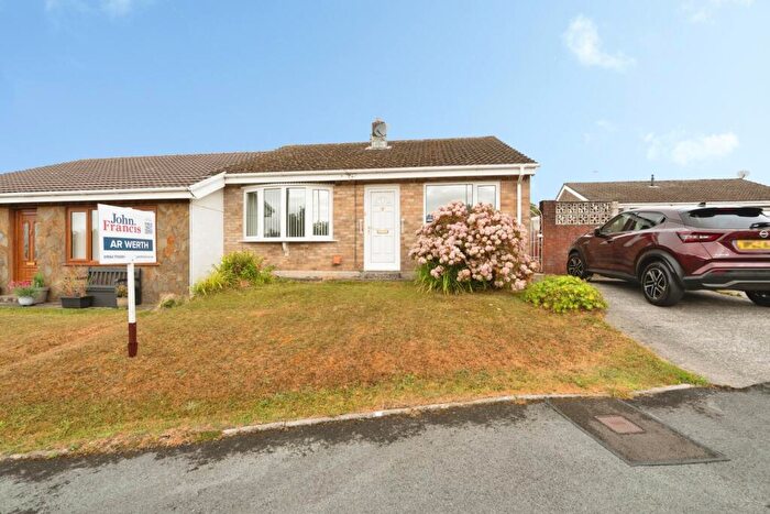 2 Bedroom Bungalow For Sale In Heol Nant, Llanelli, Carmarthenshire, SA14