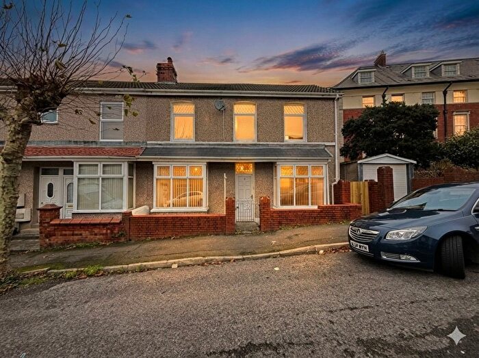 3 Bedroom Semi Detached House For Sale In Palace Avenue, Llanelli, Carmarthenshire, SA15