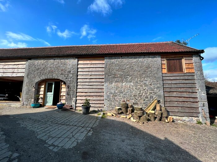 3 Bedroom Barn Conversion To Rent In Chudleigh, Devon, TQ13