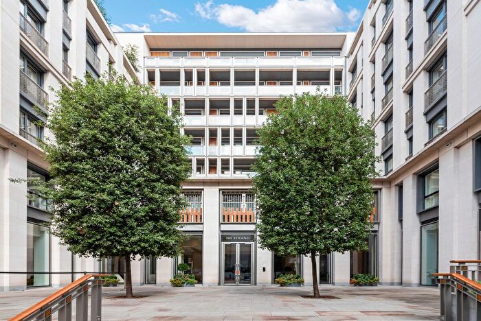 3 Bedroom Flat For Sale In Strand, Gladstone House, WC2R