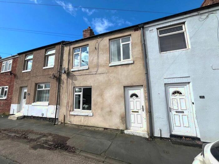 3 Bedroom Terraced House To Rent In High Street, Durham, DH1