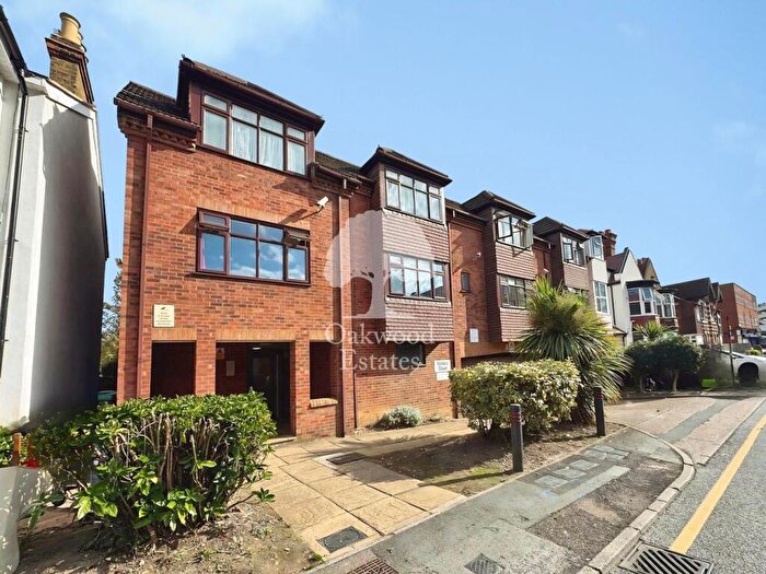 Studio To Rent In Wexham Road, Slough, SL1