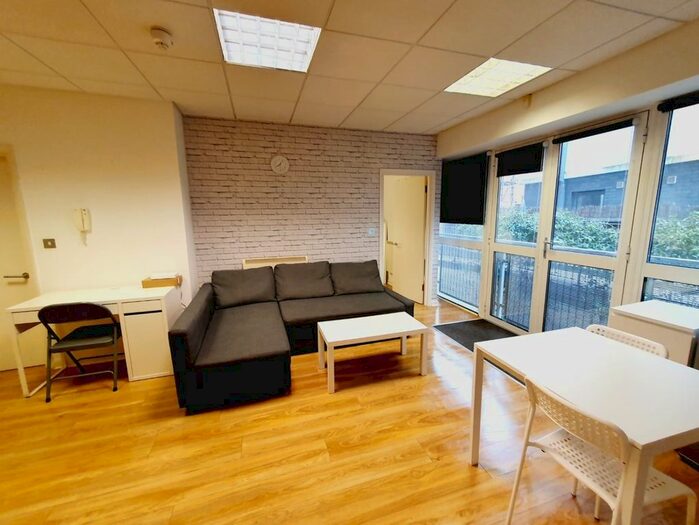 2 Bedroom Flat To Rent In Unit Signal House, A Great Suffolk Street, London, SE1