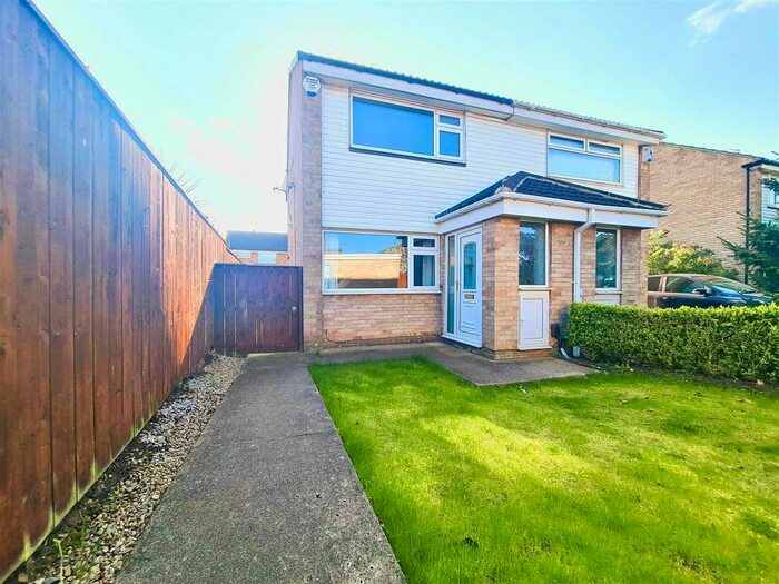 2 Bedroom Semi-detached House To Rent In Osprey Close, Norton, TS20