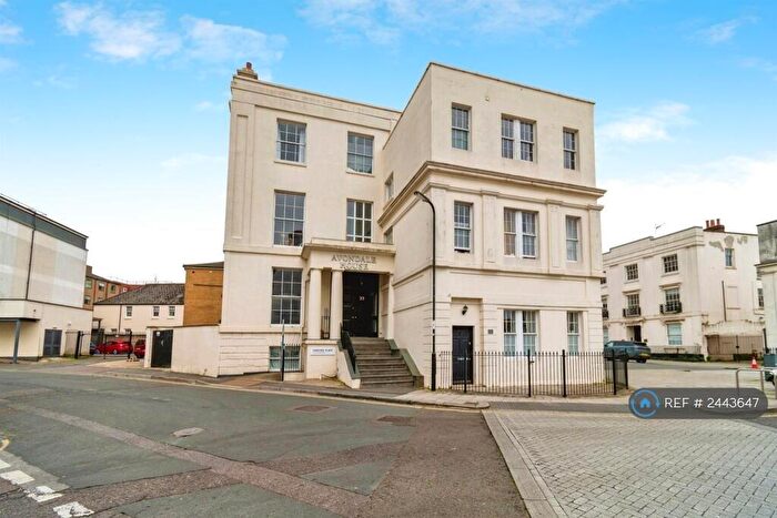 2 Bedroom Flat To Rent In Carlton Crescent, Southampton, SO15