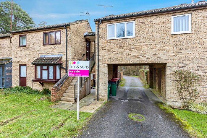 1 Bedroom Flat For Sale In Brooklands Road, Crawley, RH11