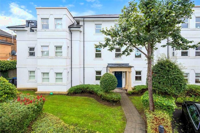 2 Bedroom Flat To Rent In Upper Park Road, Bromley, BR1