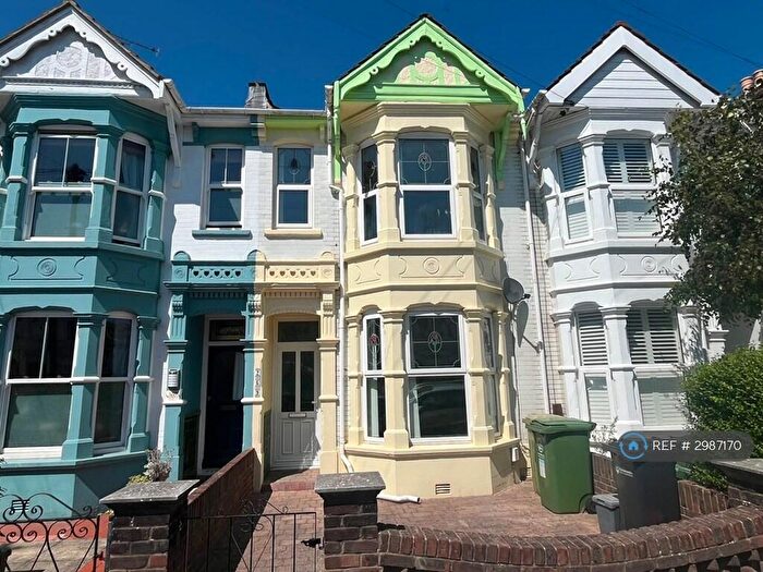 3 Bedroom Terraced House To Rent In Laburnum Grove, Portsmouth, PO2