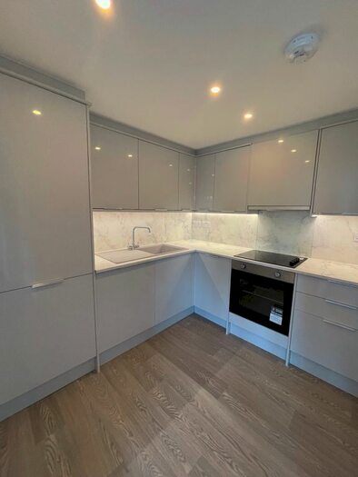 1 Bedroom Flat To Rent In Milton Road, Gravesend, DA12