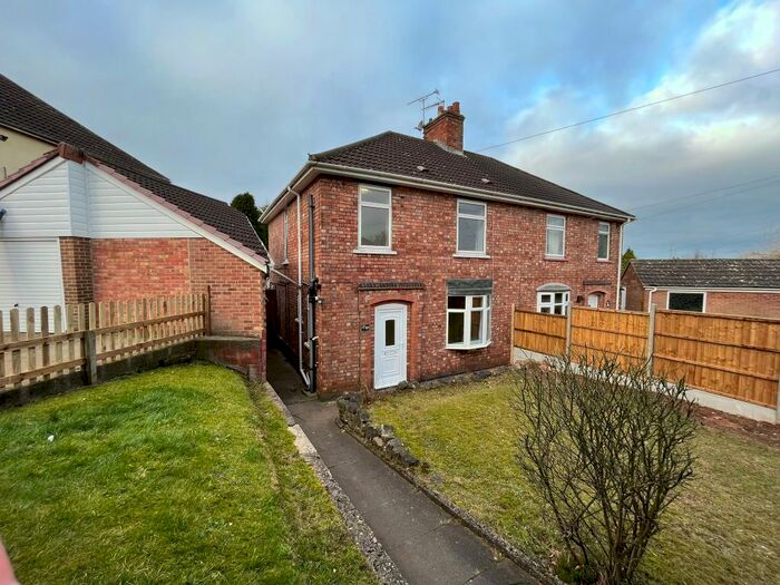 3 Bedroom Semi-Detached House To Rent In Eldon Street, Burton-On-Trent, DE15