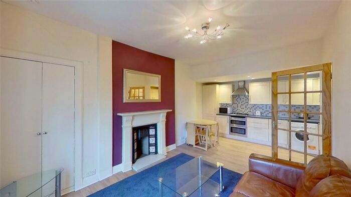 1 Bedroom Flat To Rent In Ritchie Place, Edinburgh, Midlothian, EH11