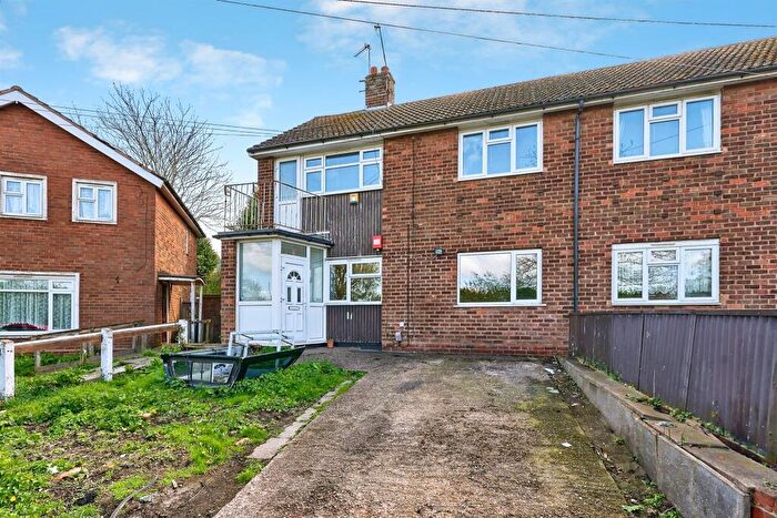 2 Bedroom Apartment For Sale In Hanbury Road, West Bromwich, B70