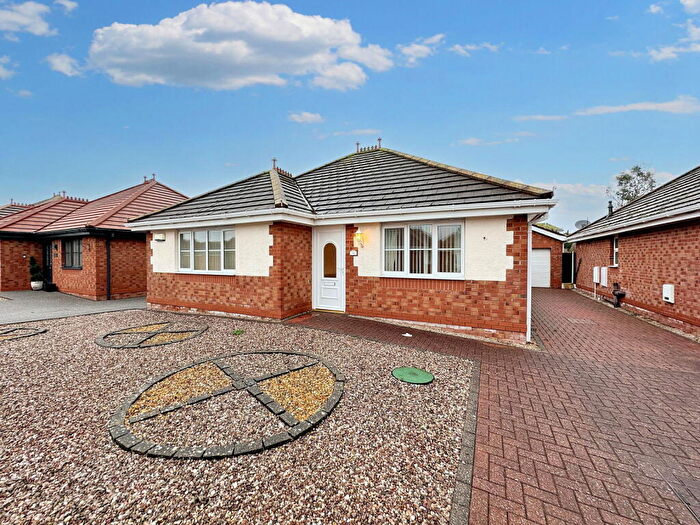 3 Bedroom Detached Bungalow For Sale In Summer Court, Towyn, Conwy, LL22