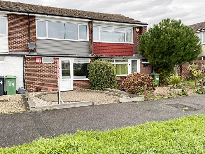 2 Bedroom Terraced House For Sale In Southampton Road, Portsmouth, PO6
