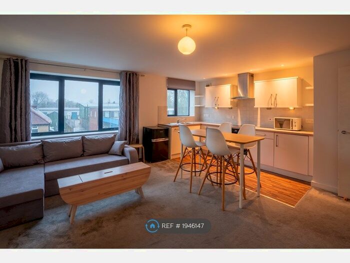 1 Bedroom Flat To Rent In Hatfield Road, St. Albans, AL1