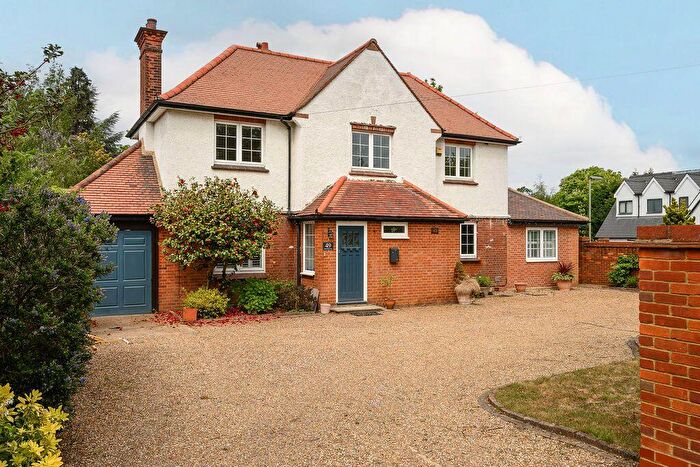 6 Bedroom Detached House For Sale In Manor Road North, Esher, KT10
