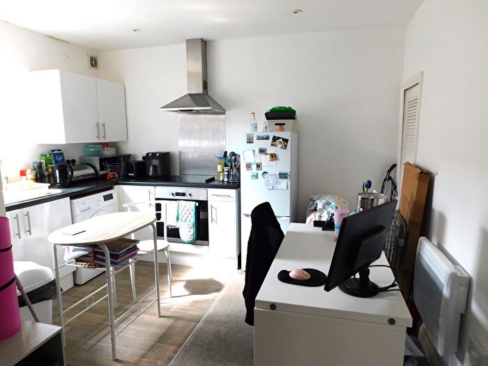 1 Bedroom Studio To Rent In Mile End Road, Colchester, Essex, CO4