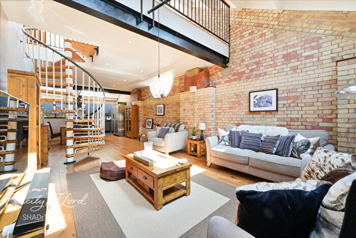 3 Bedroom Apartment For Sale In The Pump House, SE16