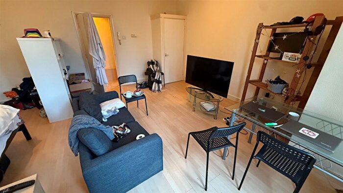 Studio To Rent In Chatham Grove, West Didsbury, Manchester, M20