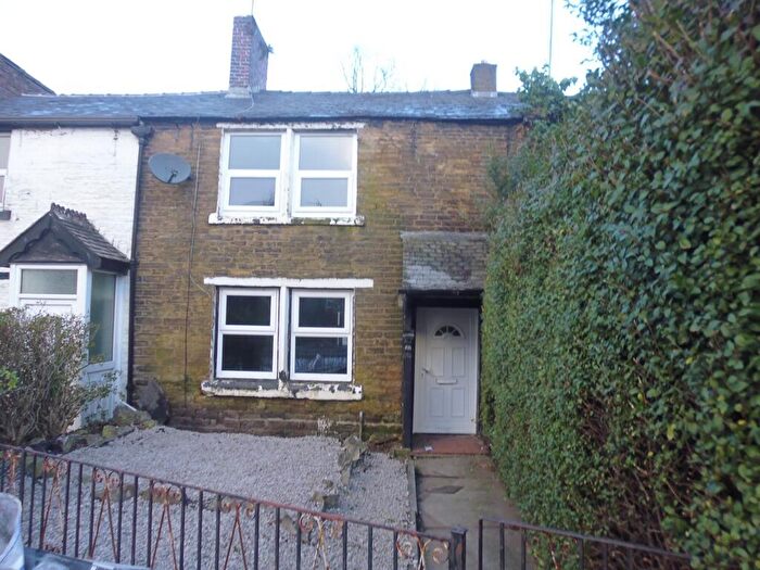2 Bedroom Cottage To Rent In Falinge Road, Rochdale, OL12