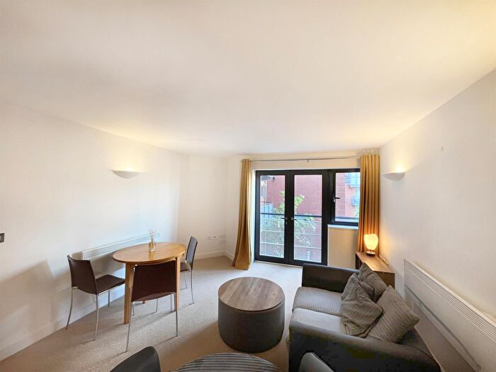 1 Bedroom Apartment To Rent In Watermarque, Browning Street, Birmingham, B16