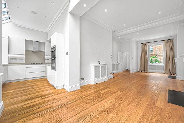 5 Bedroom Terraced House For Sale In Belgrave Gardens, St John's Wood, NW8