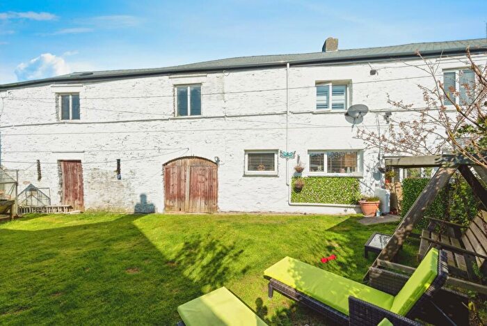 4 Bedroom End Of Terrace House For Sale In Delabole, Cornwall, PL33