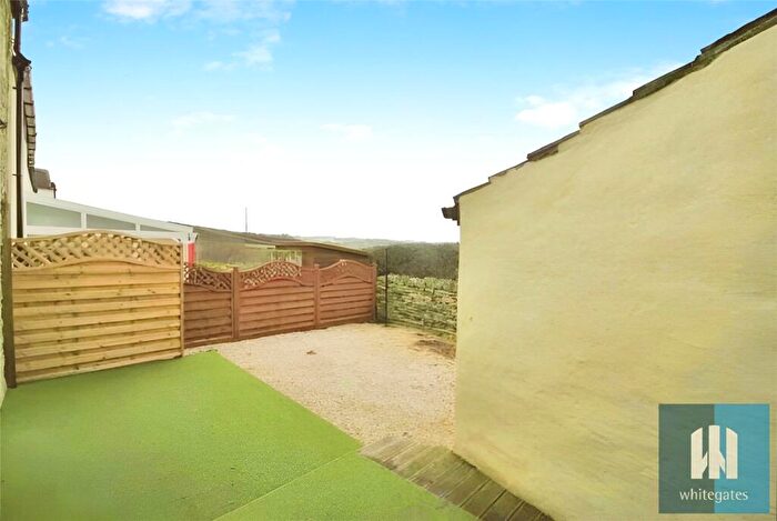 1 Bedroom Terraced House To Rent In Rowley Hill, Lepton, Huddersfield, HD8