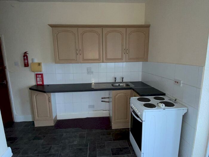 1 Bedroom Apartment To Rent In Windsor Road, Town Moor, DN2