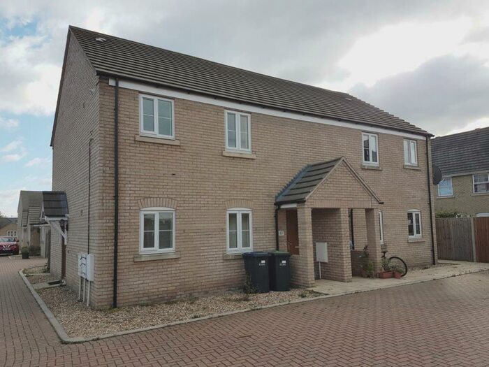 2 Bedroom Flat To Rent In Fox Wood North, Soham, CB7