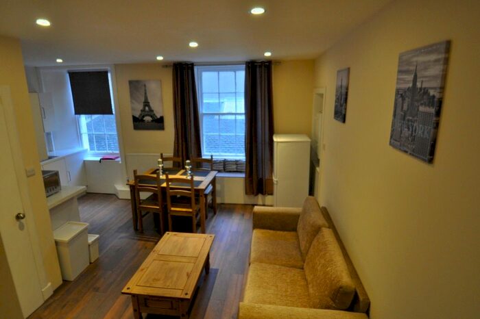 1 Bedroom Flat To Rent In Broughton Street, Broughton, Edinburgh, EH1
