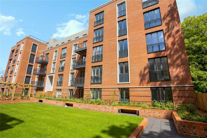 1 Bedroom Apartment To Rent In Fellowes Rise, Winchester, Hampshire, SO22