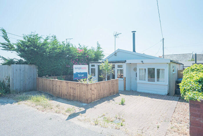 2 Bedroom Detached Bungalow To Rent In Arbor Lane, Pakefield, NR33