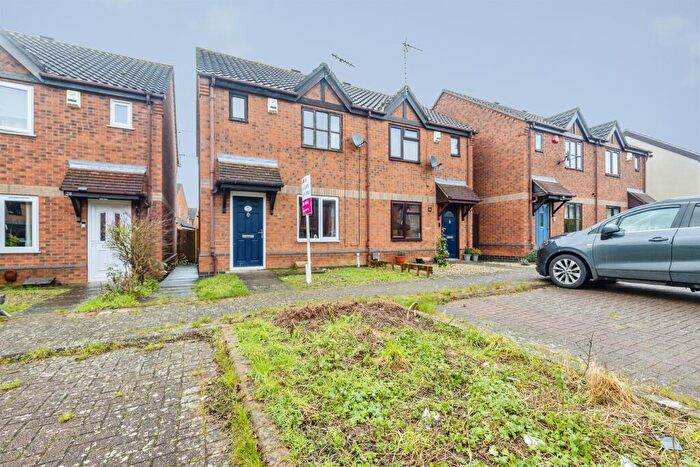 2 Bedroom Semi-Detached House For Sale In The Spinneys, Welton, Lincoln, LN2