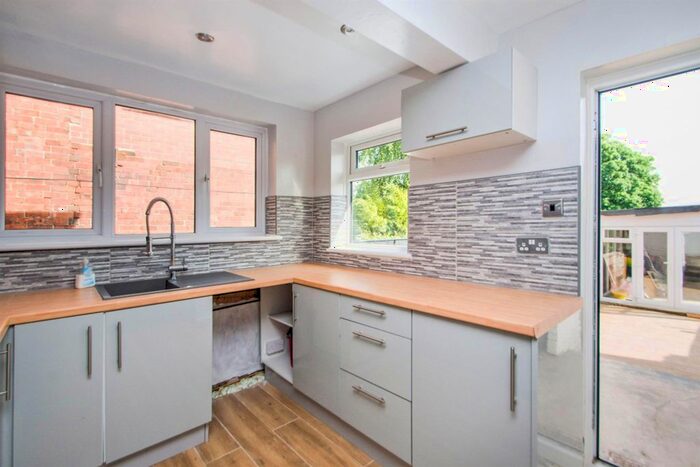 3 Bedroom Semi-Detached House To Rent In Ebenezer Street, Langley Mill, Nottingham, NG16