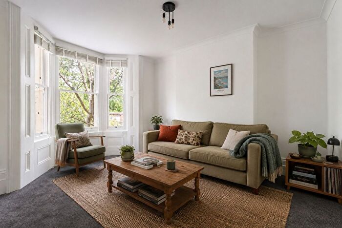 1 Bedroom Flat For Sale In Springfield Road, Brighton, BN1