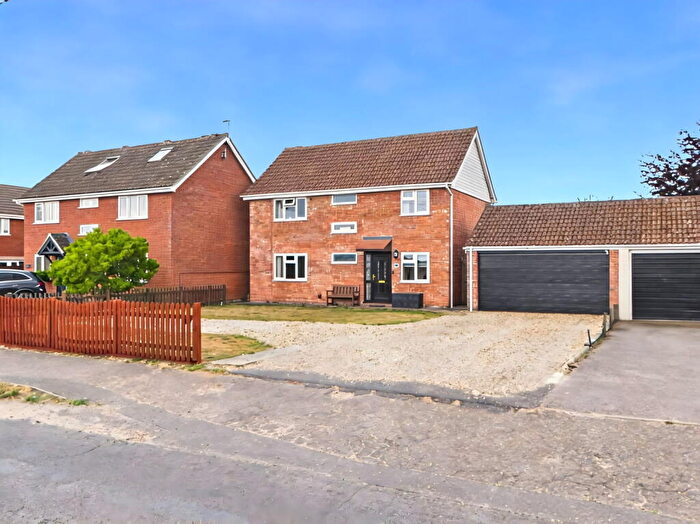 4 Bedroom Detached House For Sale In Louies Lane, Roydon, Diss, IP22