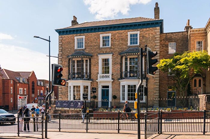 1 Bedroom Flat For Sale In - Lindum Park House, Lincoln, LN2
