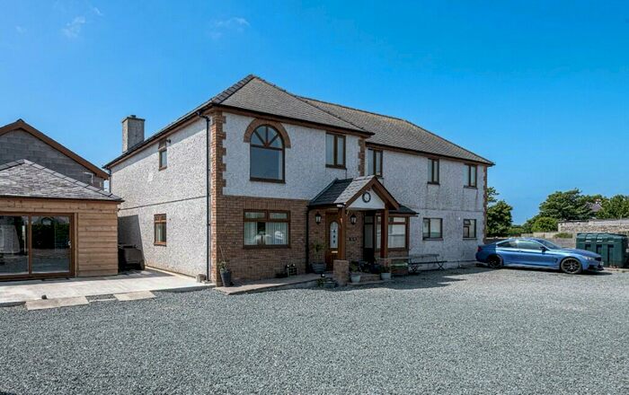 4 Bedroom Detached House For Sale In Ty Croes, LL63