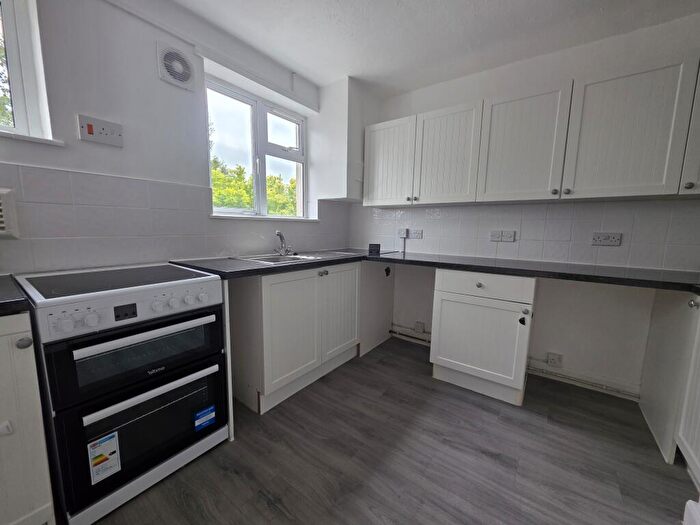 3 Bedroom Apartment To Rent In Devizes, Wiltshire, SN10